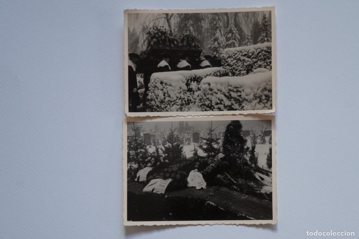 Fotografia antica: Lote de 2 fotograf&iacute;as antiguas en blanco y negro. Celebraci&oacute;n de un entierro.