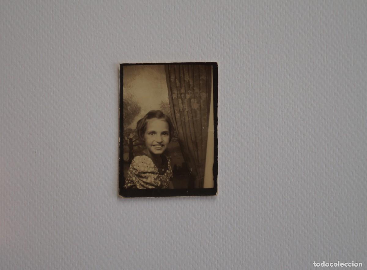 Fotografia antica: Fotomat&oacute;n en blanco y negro. Retrato de ni&ntilde;a. EE.UU.