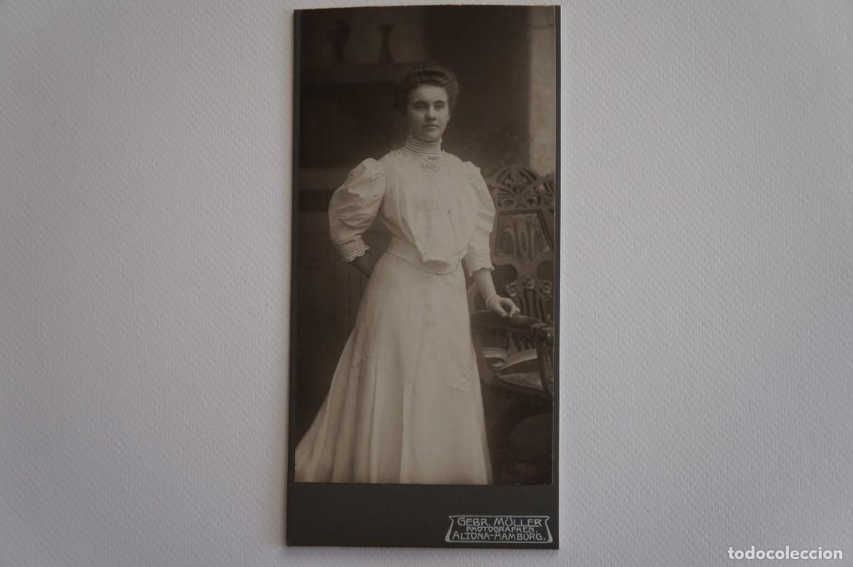Fotografia antica: Fotograf&iacute;a antigua en blanco y negro. Retrato de mujer. Alemania. Cabinet Card.