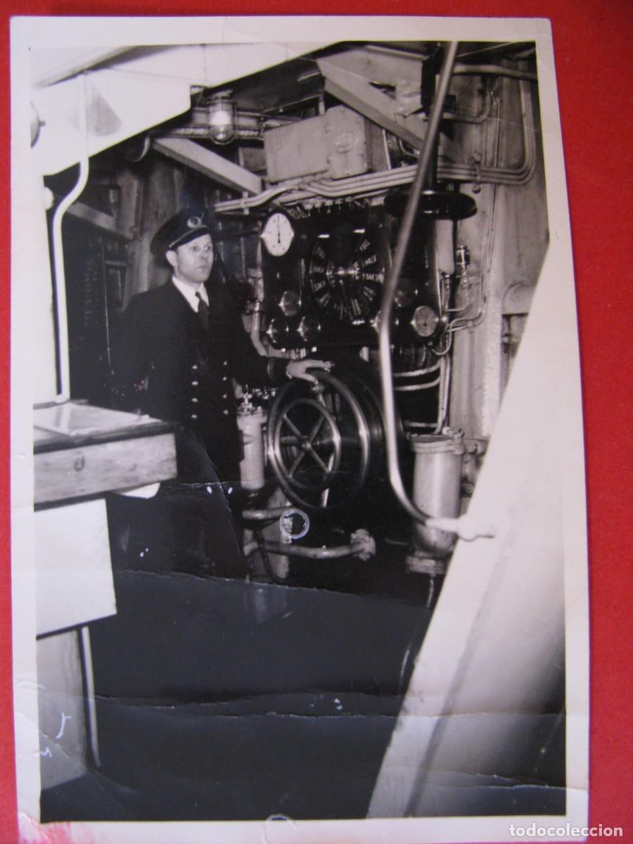 Antique Photography: FOTO DE UN OFICIAL MARINERO, SUECIA. BARCO, SALA DE MAQUINAS. 9X6 CM.