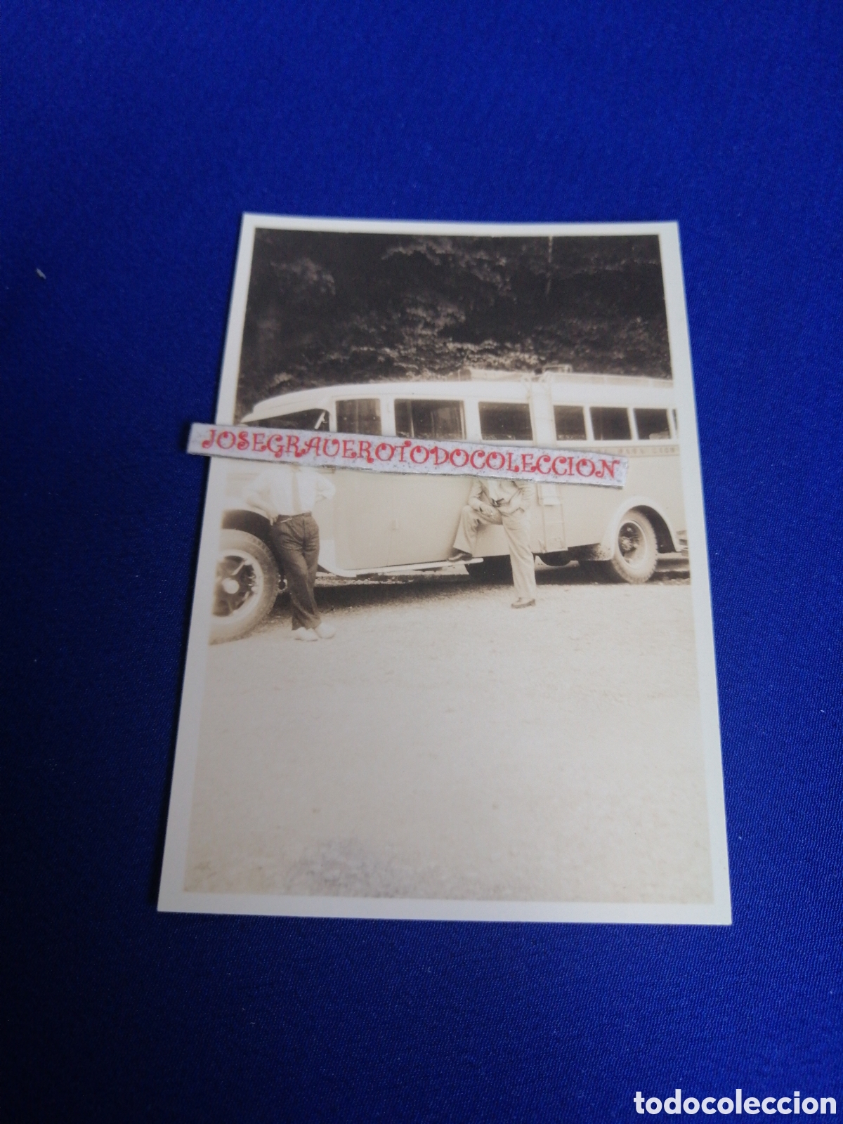 Fotografia antica: AUTOB&Uacute;S CON MODELOS FOTOGRAF&Iacute;A ANTIGUA SIGLO PASADO