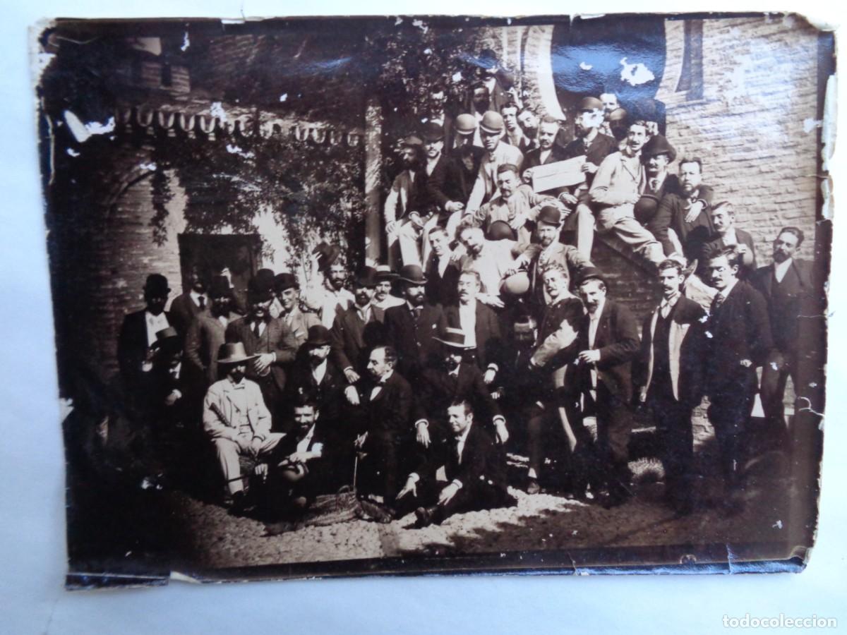 Antique Photography: FOTO DE SE&Ntilde;ORES POSANDO ( SEGUMENTE PERSONAJES DE LA EPOCA ), SIGLO XIX .... 13 X 18 CM