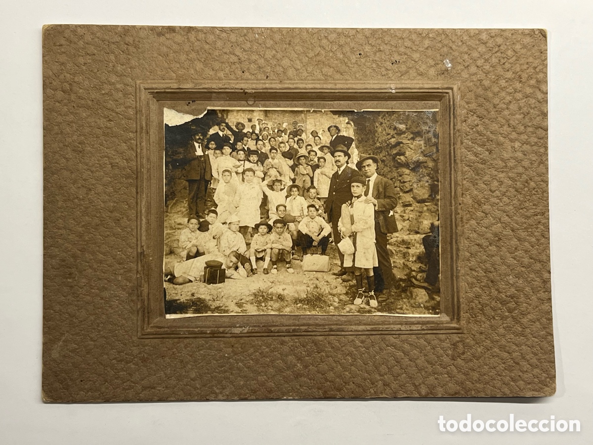 Antique Photography: RECUERDO ESCOLAR&hellip; Fotograf&iacute;a Ni&ntilde;os y Maestros un d&iacute;a de excursi&oacute;n&hellip; (h.1910?)