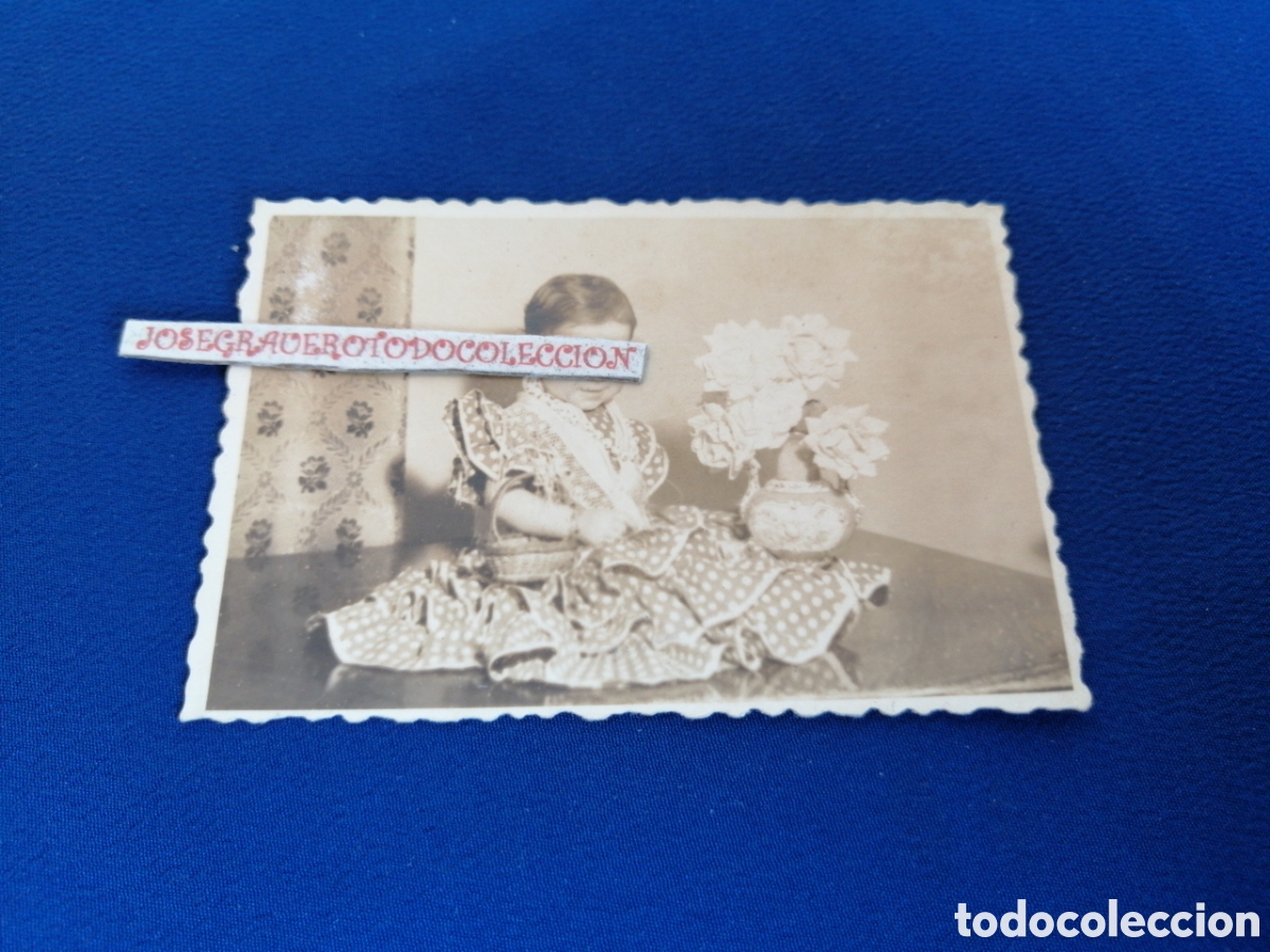 Antique Photography: NI&Ntilde;A MODELO CON TRAJE DE FARALAES A&Ntilde;O 1955 FOTOGRAF&Iacute;A ANTIGUA SIGLO PASADO