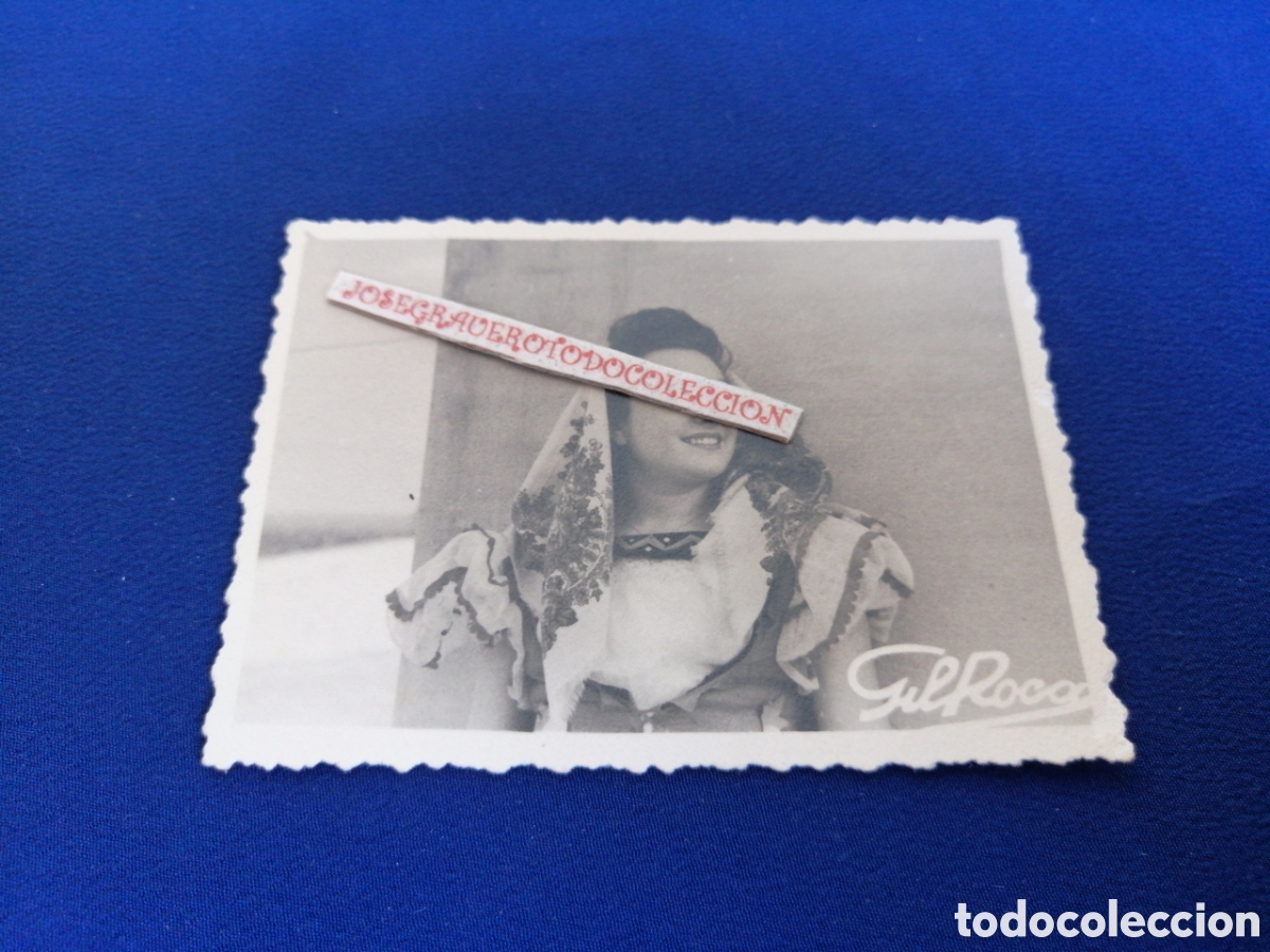 Antique Photography: MODELO POSANDO A&Ntilde;O 1945 CON SELLO FOTOGR&Aacute;FICO GIL ROCA ( CASTELLON) FOTOGRAF&Iacute;A ANTIGUA SIGLO PASADO