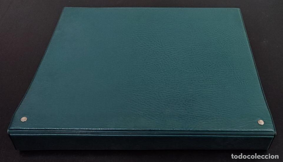 Antique Photography: ALBUM DE FOTOS VERDE, 1945?