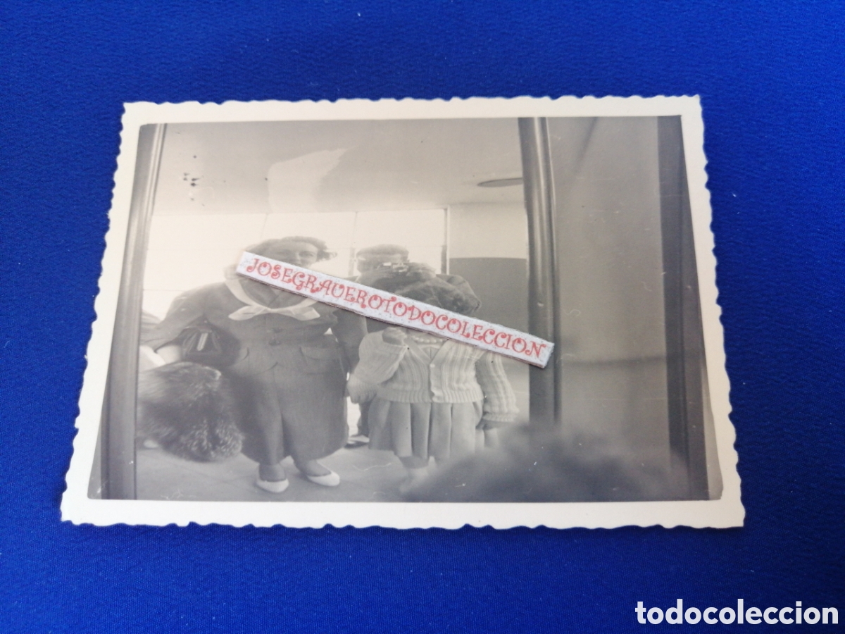 Fotografia antica: MODELOS EN ESPEJO DE LA RISA FOTOGRAF&Iacute;A ANTIGUA