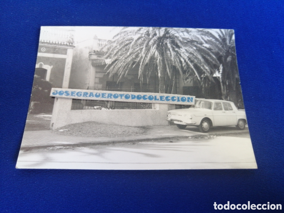 Fotografia antica: RENAULT 8 COCHE ANTIGUO FOTOGRAF&Iacute;A ANTIGUA SIGLO PASADO