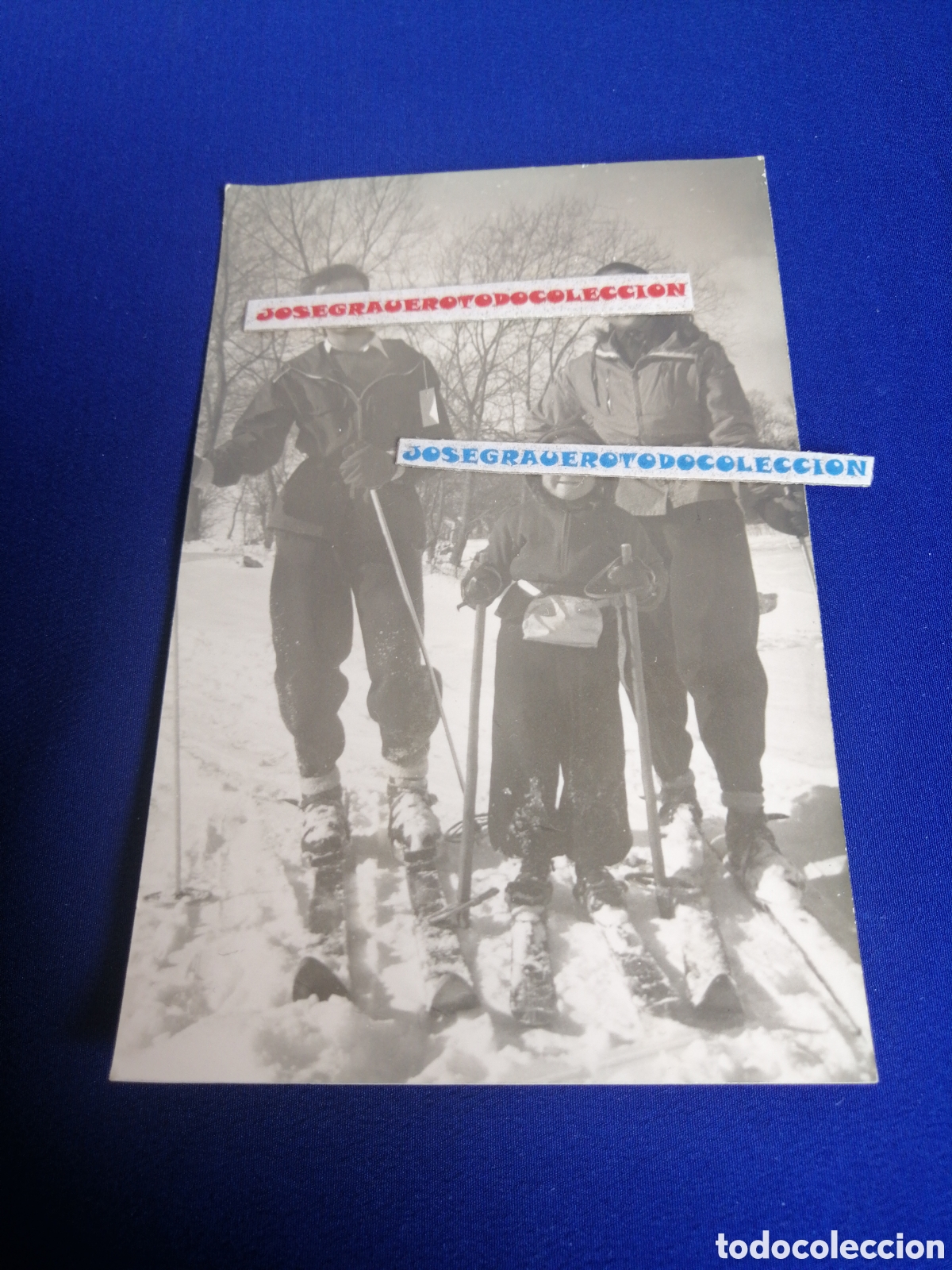 Fotografia antica: ESQU&Iacute;ADORES EN LA NIEVE POSANDO A&Ntilde;O 1953 FOTOGRAF&Iacute;A ANTIGUA SIGLO PASADO