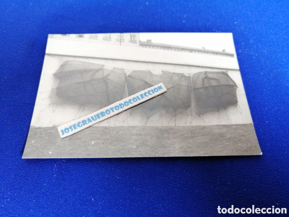 Fotografia antiga: MADRID - MUSEO AL AIRE LIBRE - RAFAEL LEOZ - LOS ESPEJOS - ARTISTA MANUEL RIVERA 1972 FOTO