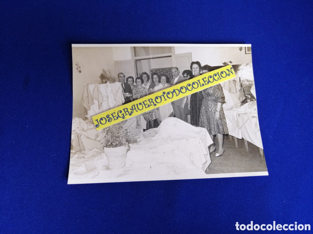 Fotografia antiga: COLEGIO VIRGEN DE LOS DESAMPARADOS (VALENCIA) EXPOSICI&Oacute;N FIN DE CURSO GRUPO JAIME I - A&Ntilde;O 1962