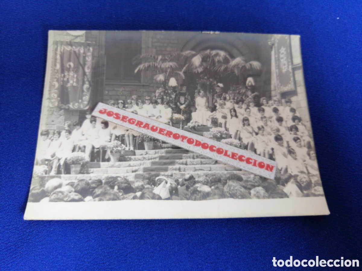 Fotografia antica: REINA DE LAS FIESTA &Eacute;POCA FRANQUISTA - ESCUDO DE BARCELONA - AGUILA DE SAN JUAN FOTOGRAF&Iacute;A ANTIGUA