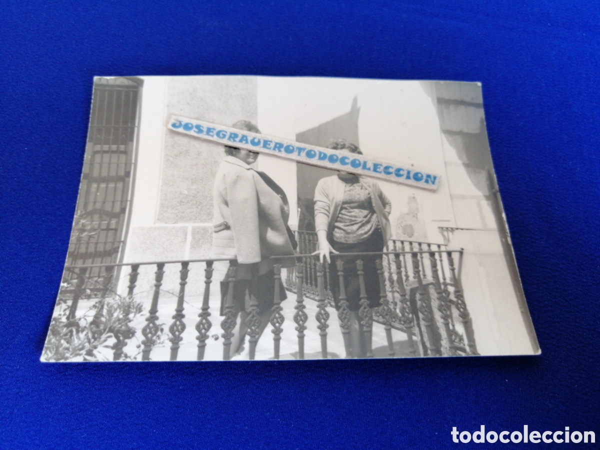 Antique Photography: MODELOS POSANDO EN EL BALC&Oacute;N FOTOGRAF&Iacute;A ANTIGUA SIGLO PASADO