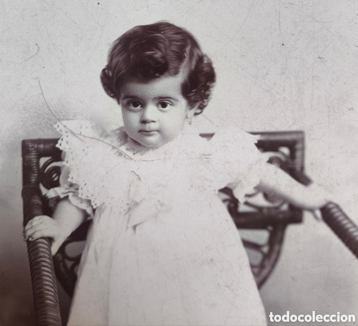 Antique Photography: CUBA LA HABANA RETRATO DE ESTUDIO NI&Ntilde;A FOTOGRAF&Iacute;A ALB&Uacute;MINA FOT&Oacute;GRAFO J. SU&Aacute;REZ C. 1898