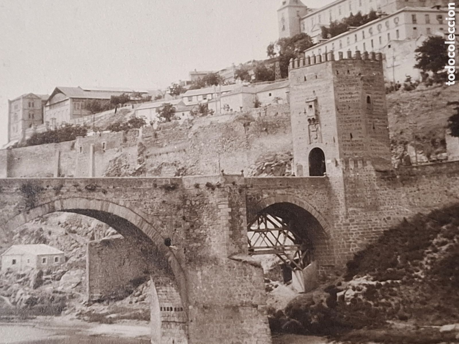 Fotografia antica: 2 ANTIGUAS FOTOGRAF&Iacute;AS TOLEDO.PUENTE SAN MART&Iacute;N. SOBRE CARTON. ORIGINALES. CIRCA FINALES XIX ?
