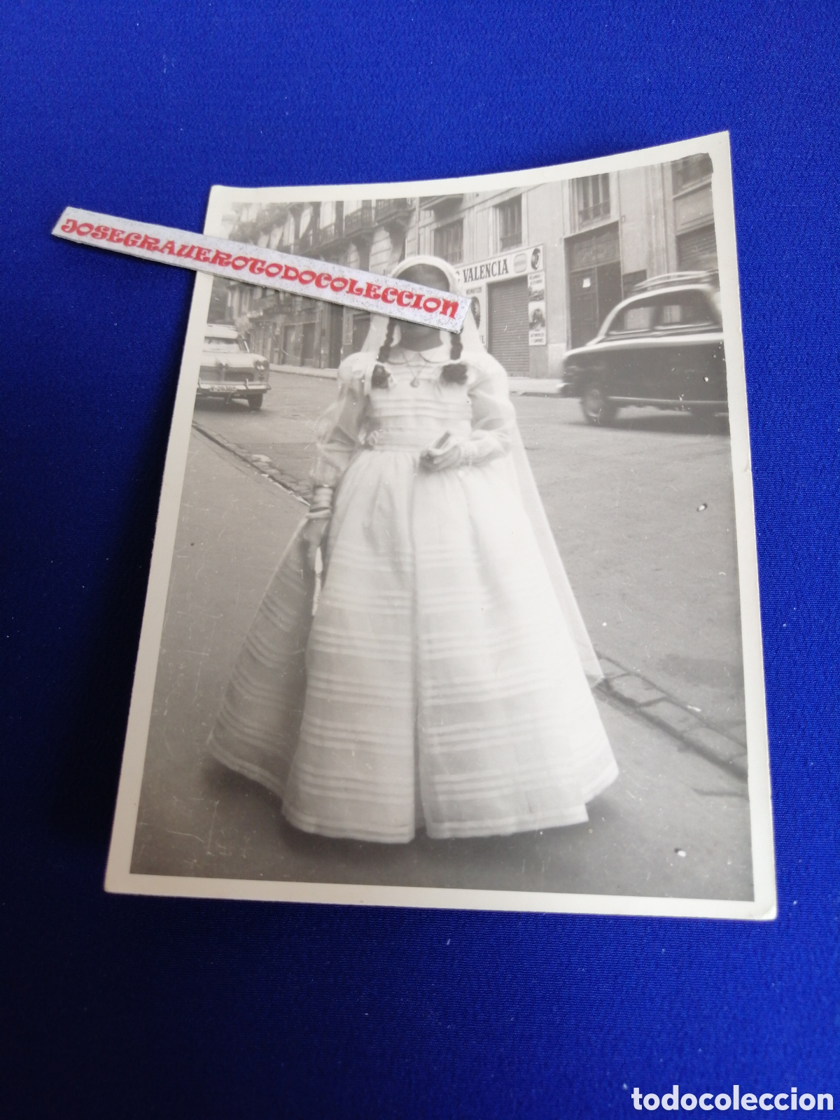 Antique Photography: NI&Ntilde;A MODELO COMUNI&Oacute;N (VALENCIA) TALLER DE NEUM&Aacute;TICOS FOTOGRAF&Iacute;A ANTIGUA SIGLO PASADO