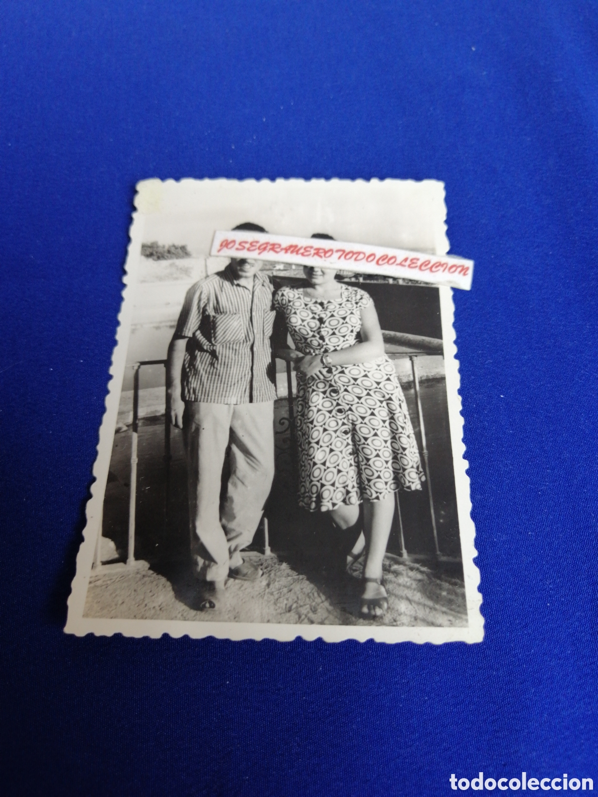 Antique Photography: MODELOS POSANDO EN CAMPO DE F&Uacute;TBOL FOTOGRAF&Iacute;A ANTIGUA SIGLO PASADO
