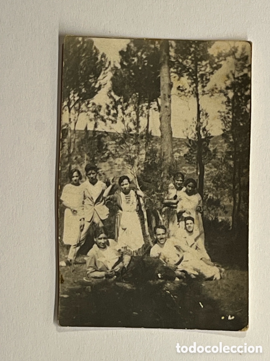Antique Photography: ALBORACHE Valencia. Fotograf&iacute;a Grupo de excursi&oacute;n tomando los aires del campo (h.1900?)