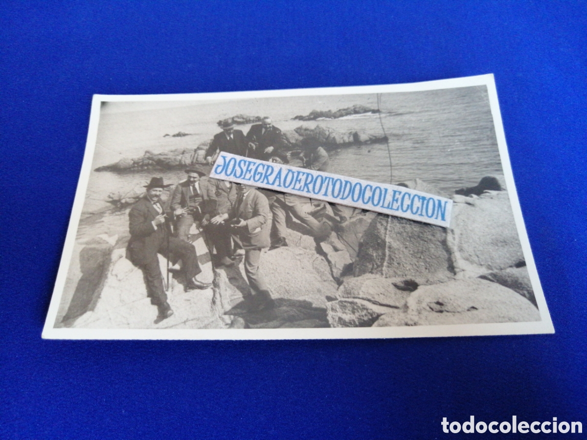 Antique Photography: MODELOS POSANDO CON SOMBRERO JUNTO A LAS ROCAS EN EL MAR FOTOGRAF&Iacute;A ANTIGUA SIGLO PASADO