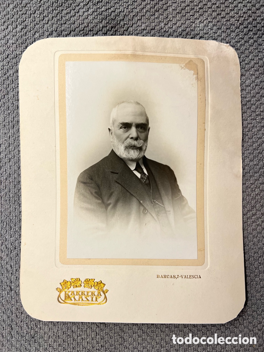 Antique Photography: BARBERA MASIP.. Fotograf&iacute;a antigua. Burgues&iacute;a valenciana&hellip;. (fin Siglo XIX) Med&iacute;das: 17 x 21 cm.