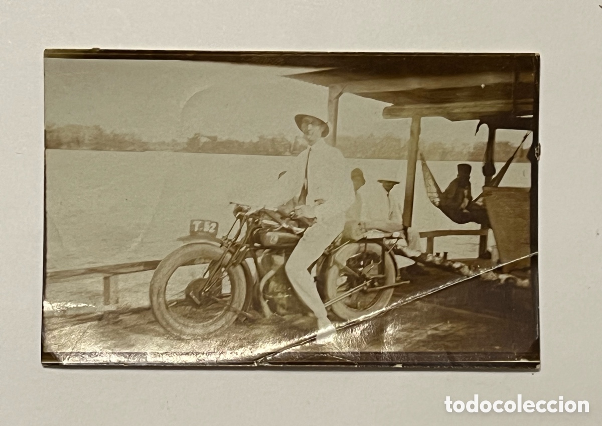 Antique Photography: MOTOCICLETA ANTIGUA.. INDIAN CHIEF.. ? atravesando La Laguna&hellip; &Aacute;frica ? (a.1929)