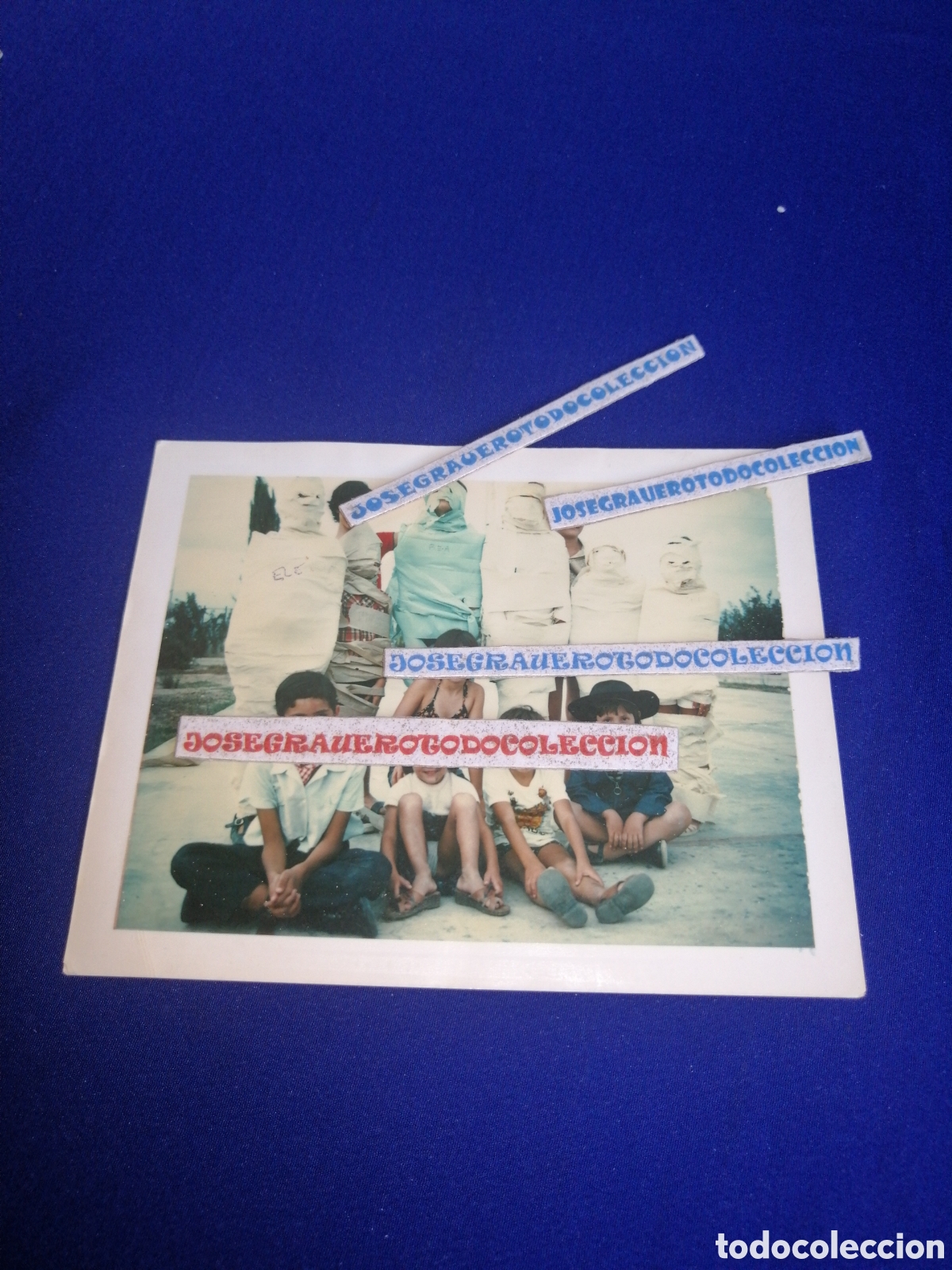 Antique Photography: NI&Ntilde;OS MODELOS DISFRAZADOS DE MOMIAS A&Ntilde;O 1975 FOTOGRAF&Iacute;A ANTIGUA