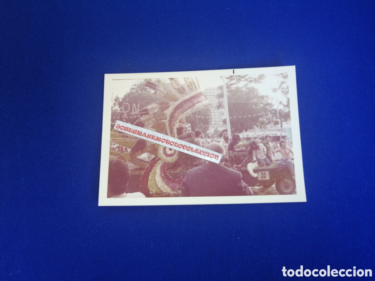Antique Photography: VALENCIA - FERIA DE JULIO - BATALLA DE LAS FLORES -TRACTOR REMOLQUE FOTOGRAF&Iacute;A