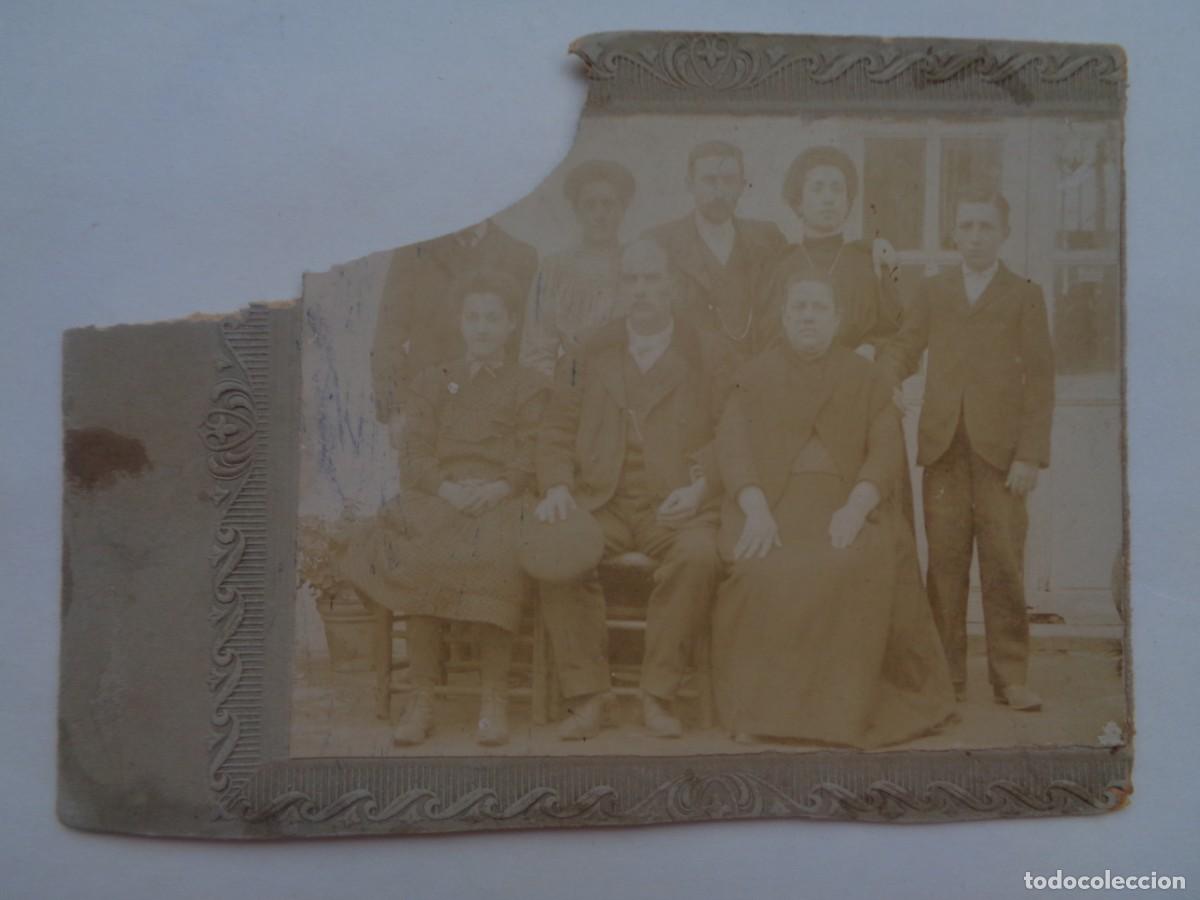 Antique Photography: FOTO DE FAMILIA DEL SIGLO XIX . ROTA !!!