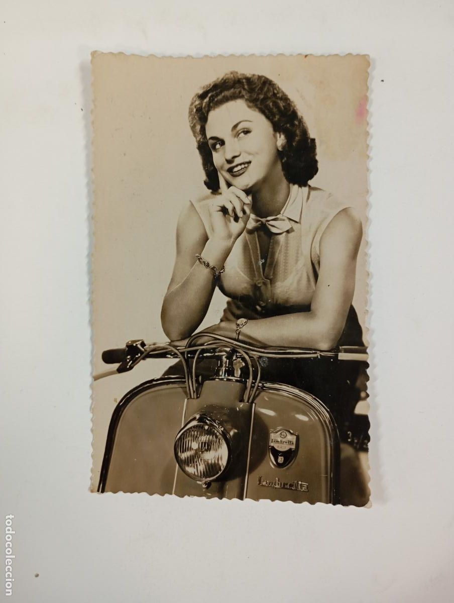 Antique Photography: ANTIGUA FOTOGRAF&Iacute;A MUJER EN MOTO. TDKP27C