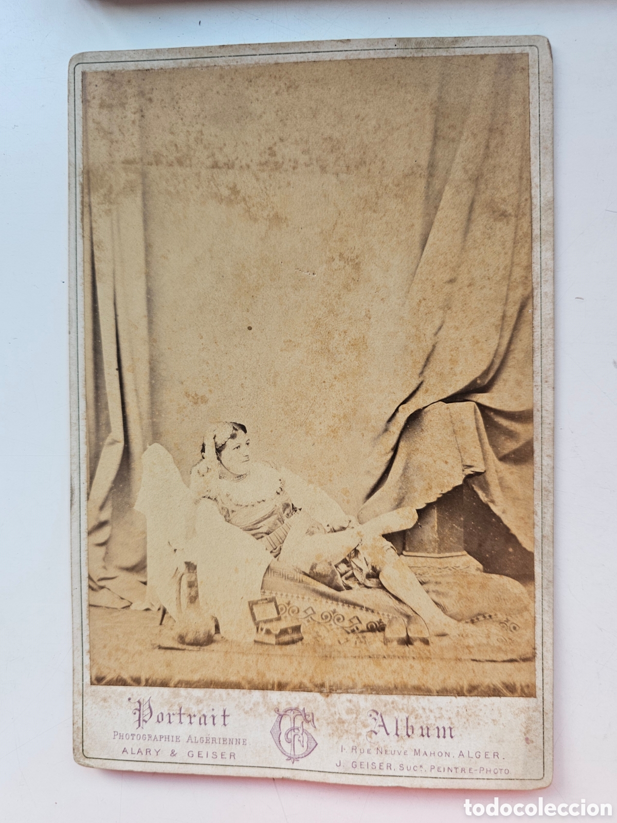 Fotograf&iacute;a antigua: Fotograf&iacute;a De chica posando. Algerienne Alary & Geiser Alger. 1880s 1900s