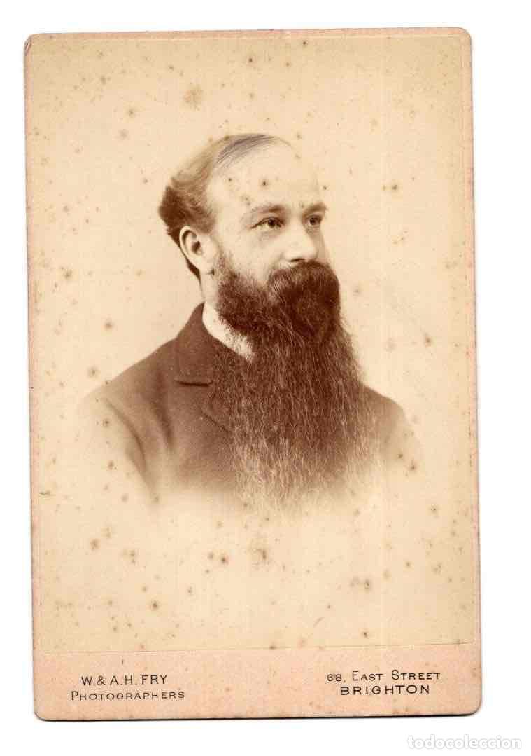 Fotografia antica: FOTOGRAFIA ALBUMINA ESTUDIO RETRATO MASCULINO. W.& A.H. FRY, BRIGHTON