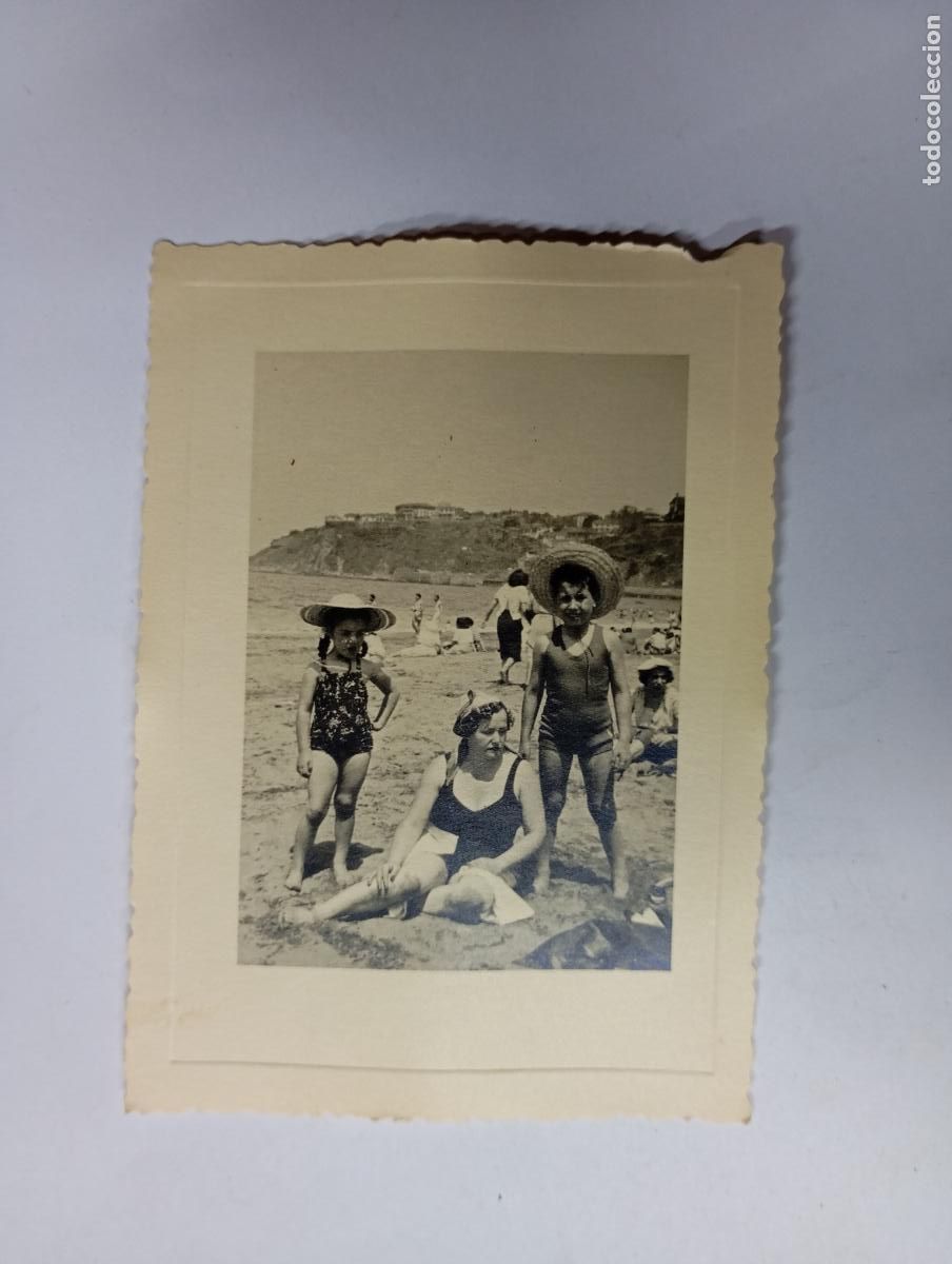 Fotografia antica: ANTIGUA FOTOGRAF&Iacute;A FAMILIA EN LA PLAYA. TDKP27L