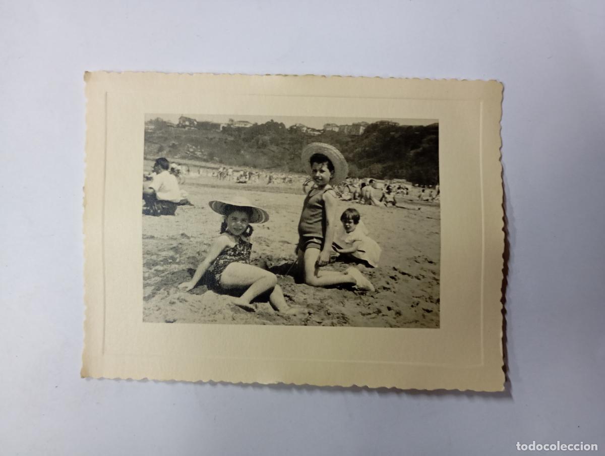 Fotografia antica: ANTIGUA FOTOGRAF&Iacute;A FAMILIA EN LA PLAYA. TDKP27L