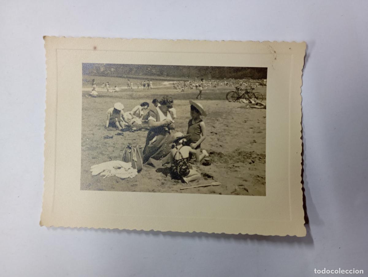 Fotografia antica: ANTIGUA FOTOGRAF&Iacute;A FAMILIA EN LA PLAYA. TDKP27L