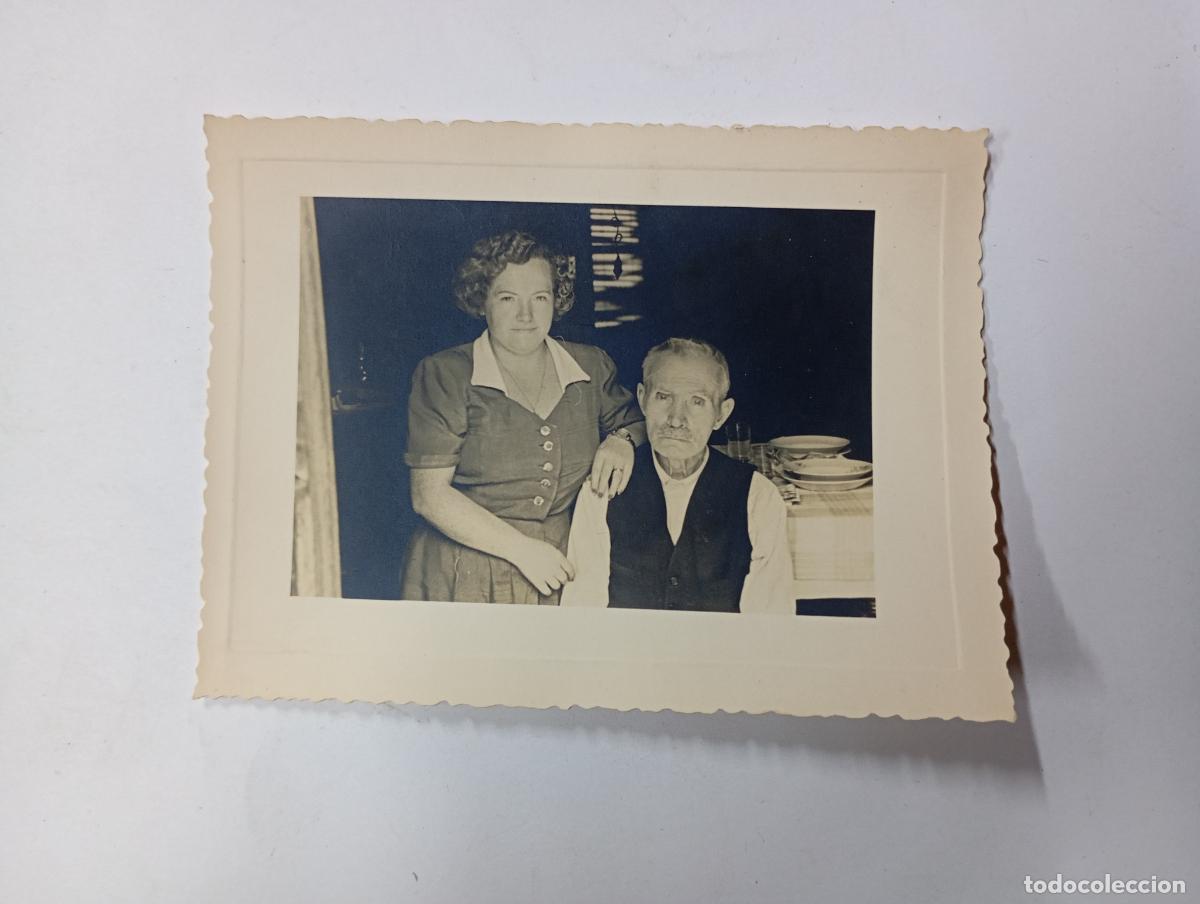 Fotografia antica: ANTIGUA FOTOGRAF&Iacute;A MUJER Y HOMBRE MAYOR. FOTO SAEZ BILBAO. TDKP27L