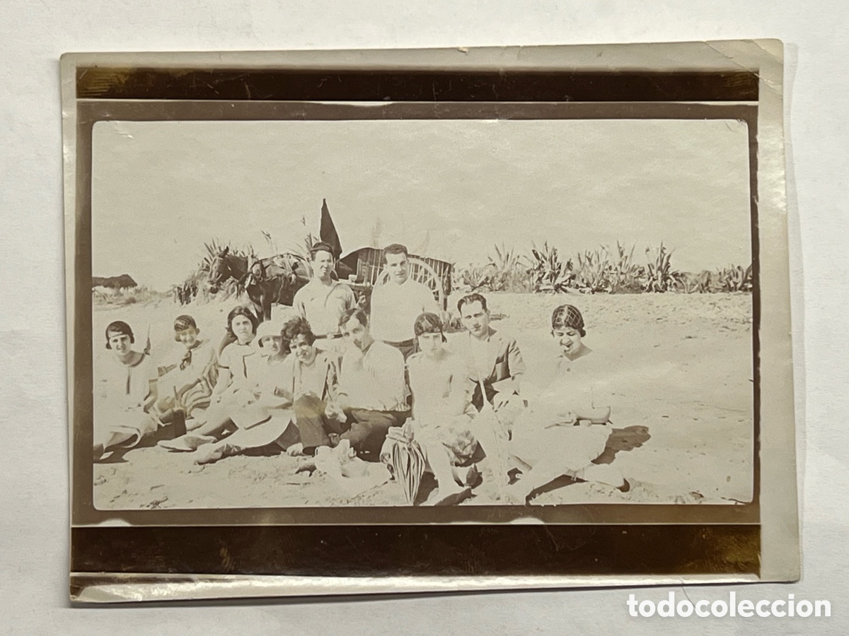 Antique Photography: REUS, Tarragona. Fotograf&iacute;a Hist&oacute;rica. F&eacute;lix Ruiz Garc&iacute;a ?? J&oacute;venes. Una ma&ntilde;ana de playa (h.1920?)