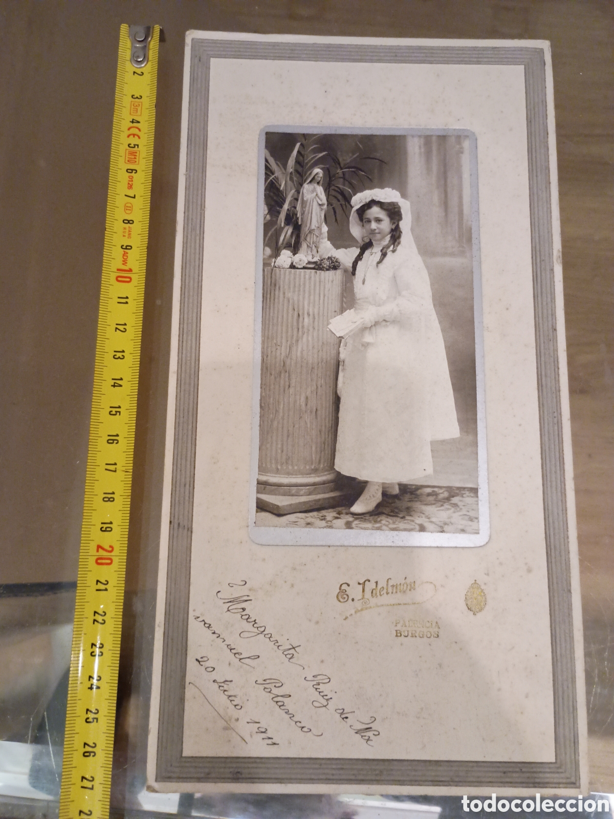 Fotografia antiga: CA Retrato de ni&ntilde;a de Comuni&oacute;n. Margarita Ruiz de Navamuel Polanco. E. Idelm&oacute;n. Palencia y Burgos.