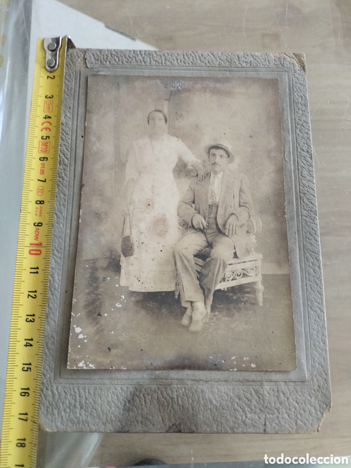 Fotografia antica: CR retrato matrimonio. Foto de pareja, alb&uacute;mina. Finales del siglo XIX. Mexico?