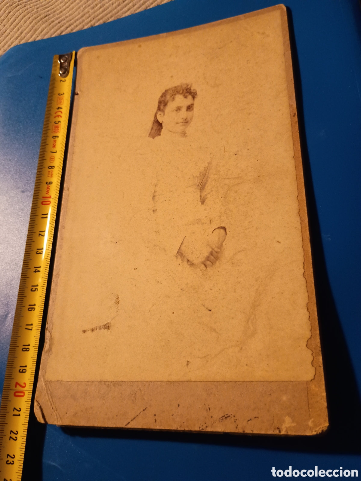 Fotografia antica: CR Retrato de se&ntilde;orita. Atarazanas 4 Santander. Firma ilegible. Alb&uacute;mina fotograf&iacute;a