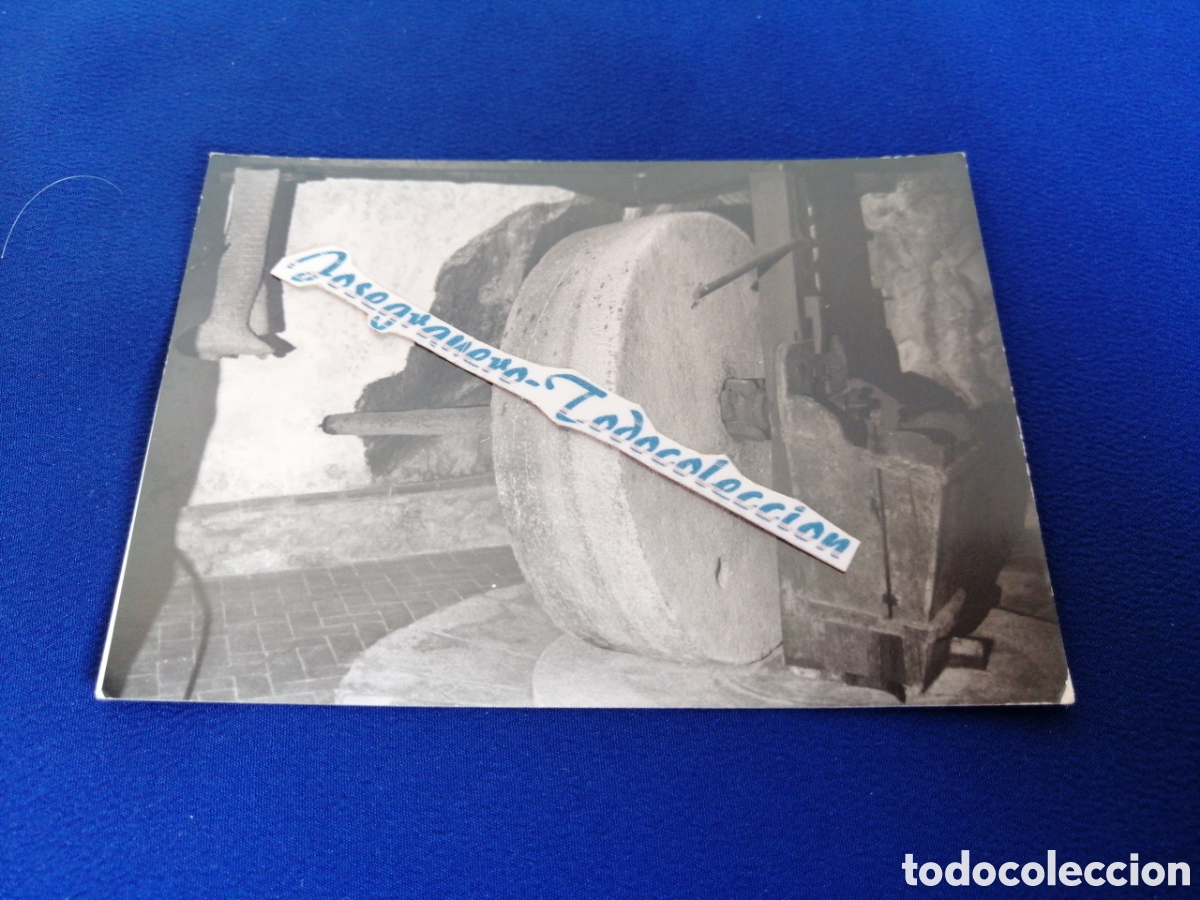 Fotografia antiga: MOLINO DE PIEDRA FOTOGRAF&Iacute;A ANTIGUA SIGLO PASADO