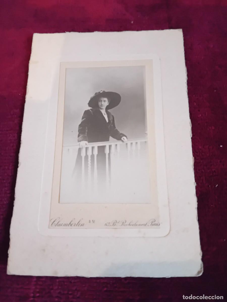 Fotografia antiga: Mujer con sombrero, fot&oacute;grafo Chamberl&iacute;n Par&iacute;s d&eacute;cada de los 10.