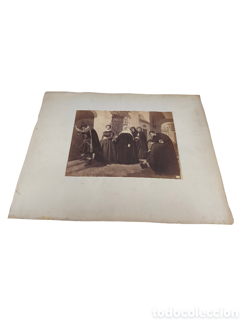 Fotograf&iacute;a antigua: GRAN FOTOGRAF&Iacute;A ALB&Uacute;MINA S. XIX - CHARLES CLIFFORD - &rdquo;ESCENA DE LA T&Iacute;A FINGIDA&rdquo; - OBRA DE IGNACIO SU