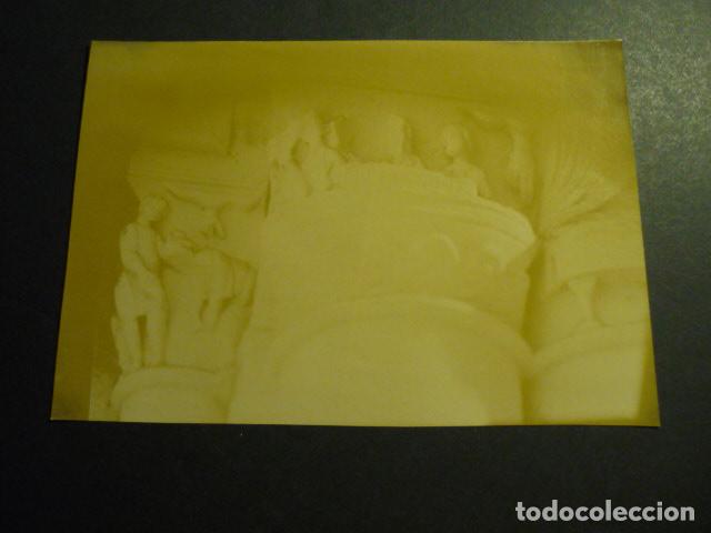 Fotografia antica: LERIDA DETALLE DE LA CATEDRAL ANTIGUA ALBUMINA SIGLO XIX 11 X 17 CM