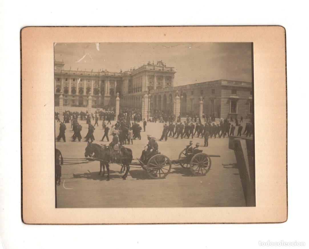 Fotograf&iacute;a antigua: MADRID.- PLAZA DE LA ARMER&Iacute;A DEL PALACIO REAL. 12X8,5.