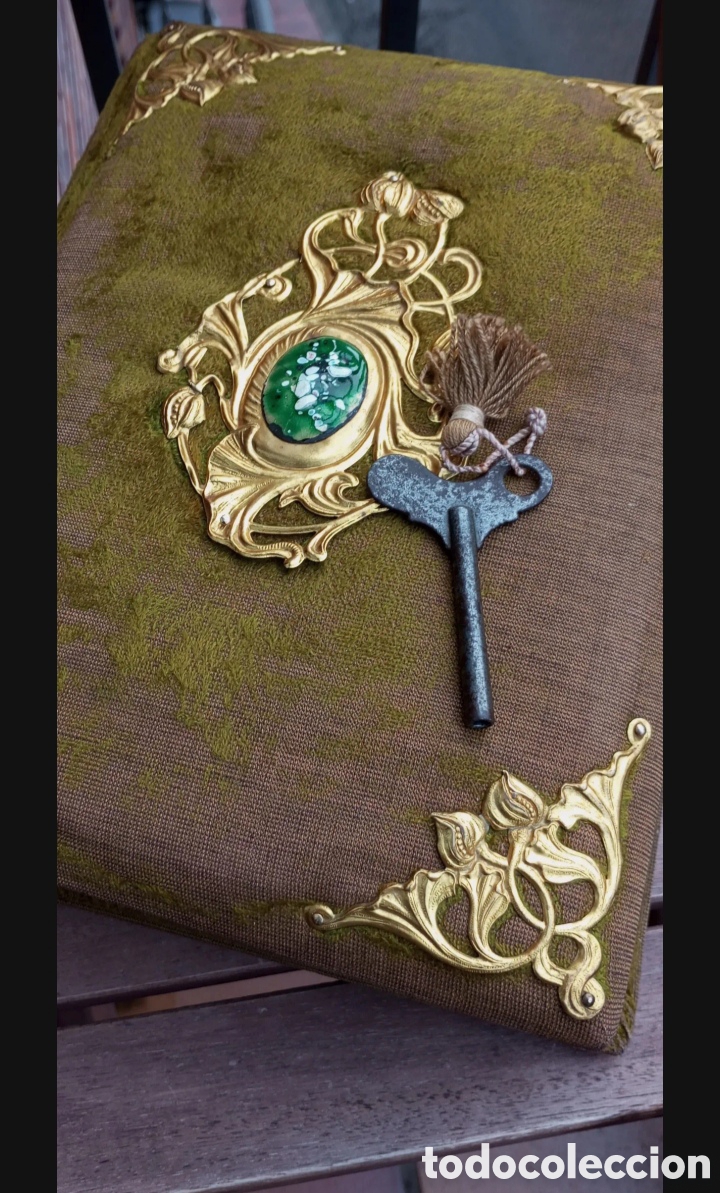 Fotograf&iacute;a antigua: ANTIGUO ALBUM COMPLETO .40 FOTOGRAFIAS ( MILITAR , FAMILIAR , ALB&Uacute;MINAS ) Y CAJA MUSICAL FUNCIONAL.