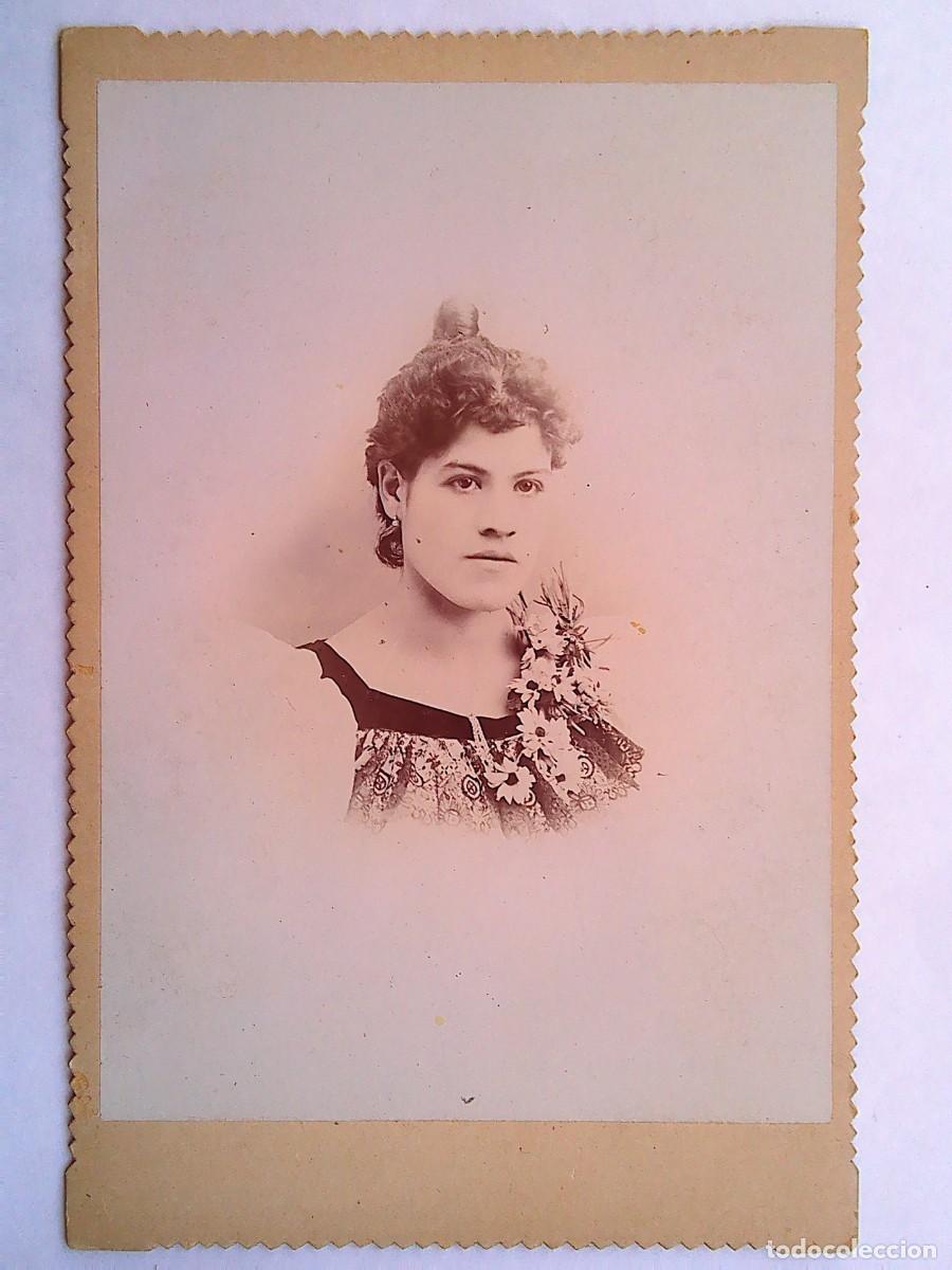 Alte Fotografie: PRECIOSA FOTO DE ESTUDIO DE SE&Ntilde;ORITA MEXICANA SIGLO XIX , 1898 . CIUDAD JUAREZ ( MEXICO )