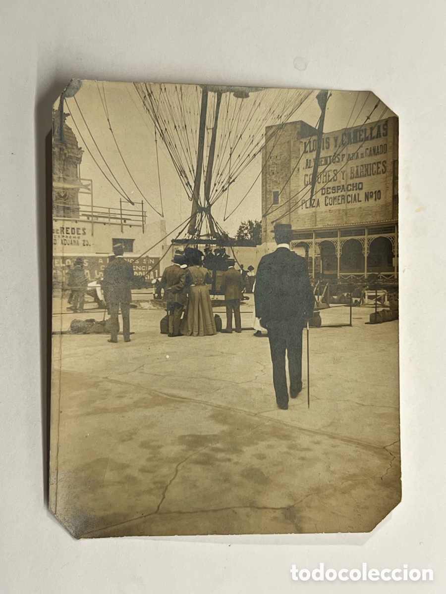 Fotograf&iacute;a antigua: BARCELONA. Zona Franca y Aduanas.. Momentos antes del ascenso de un Globo.. animada (h.1910?)
