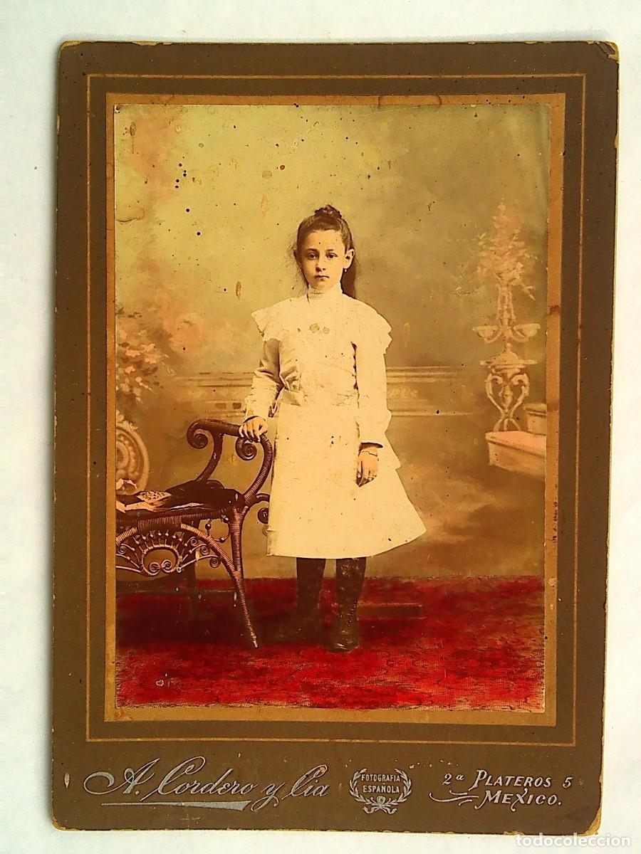 Fotograf&iacute;a antigua: PRECIOSA FOTO DE ESTUDIO DE NI&Ntilde;A DEL SIGLO XIX. COLOREADA DE A. CORDERO , MEXICO