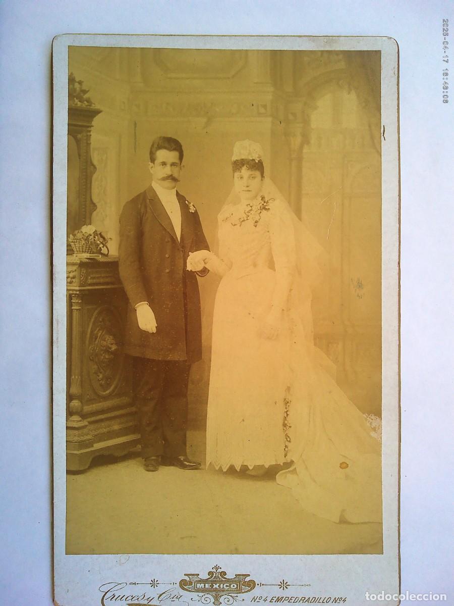 Fotograf&iacute;a antigua: PRECIOSA FOTO DE ESTUDIO DE BODA DEL SIGLO XIX . DE CRUCES Y CIA. , MEXICO