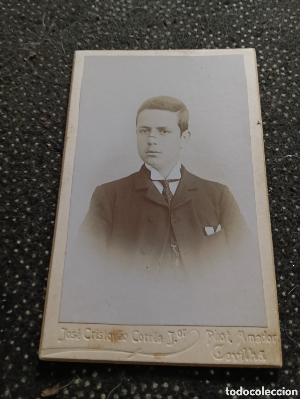 Fotograf&iacute;a antigua: Fotograf&iacute;a de un muchacho del 1890, foto Amador